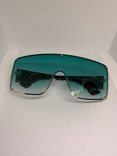 Sleek frame green leopard - sleek,